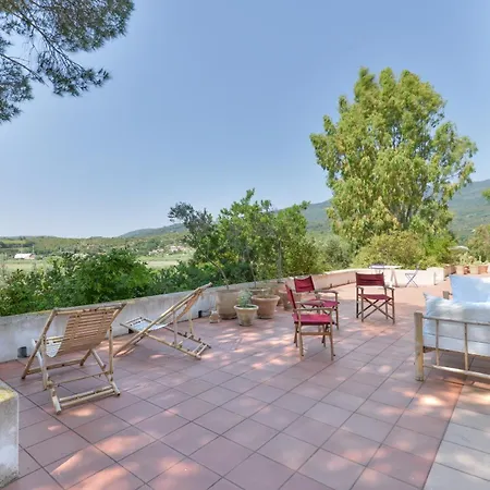 Poggio Della Galea Villa *